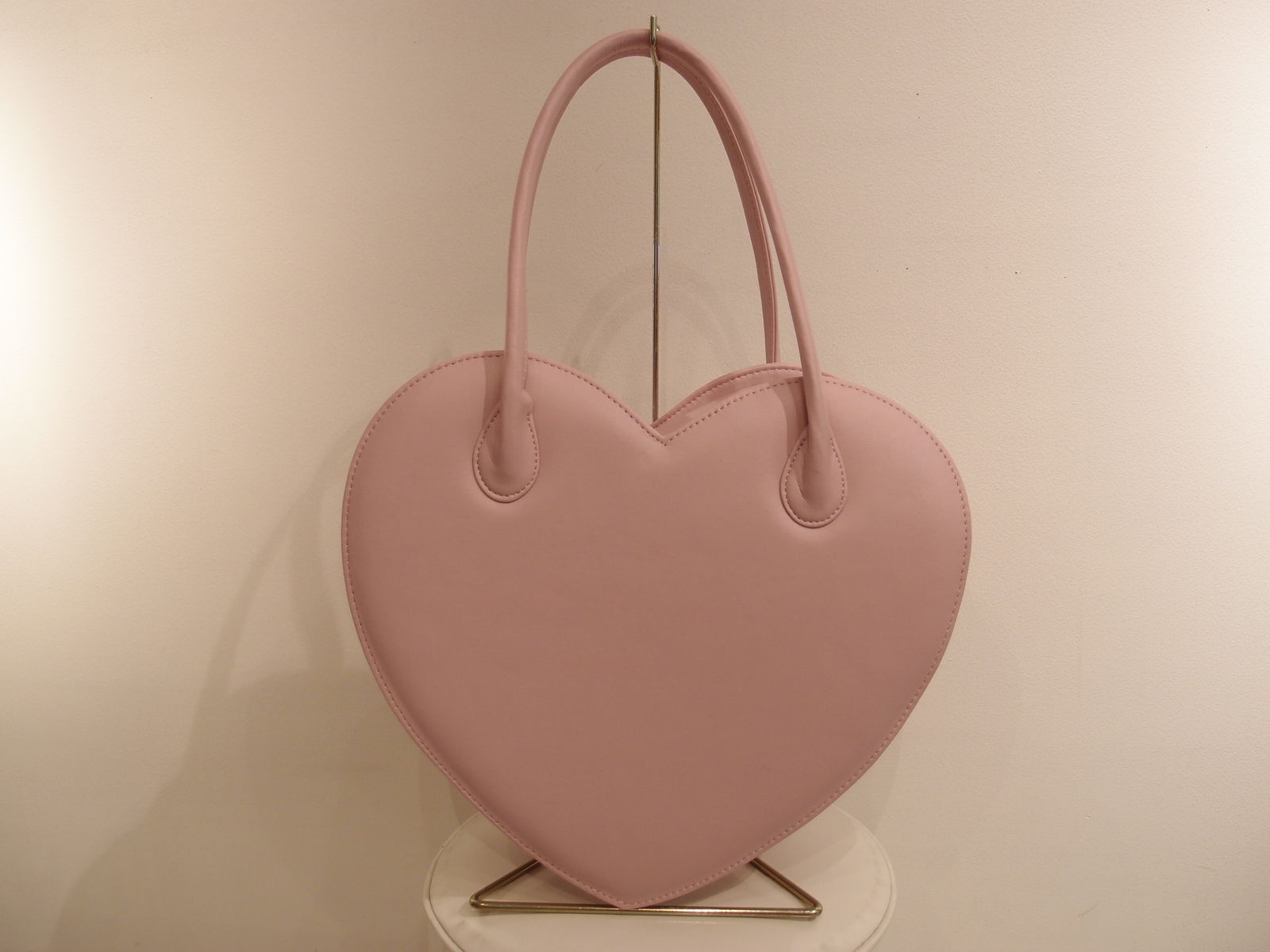 MILK ハート型レッドハンドバッグ ハート バッグ（ハンドバッグ