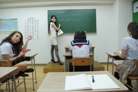 VR05