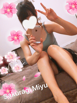 F3A9DD5F-AB80-4AC4-A1C8-DF0EAB52E117