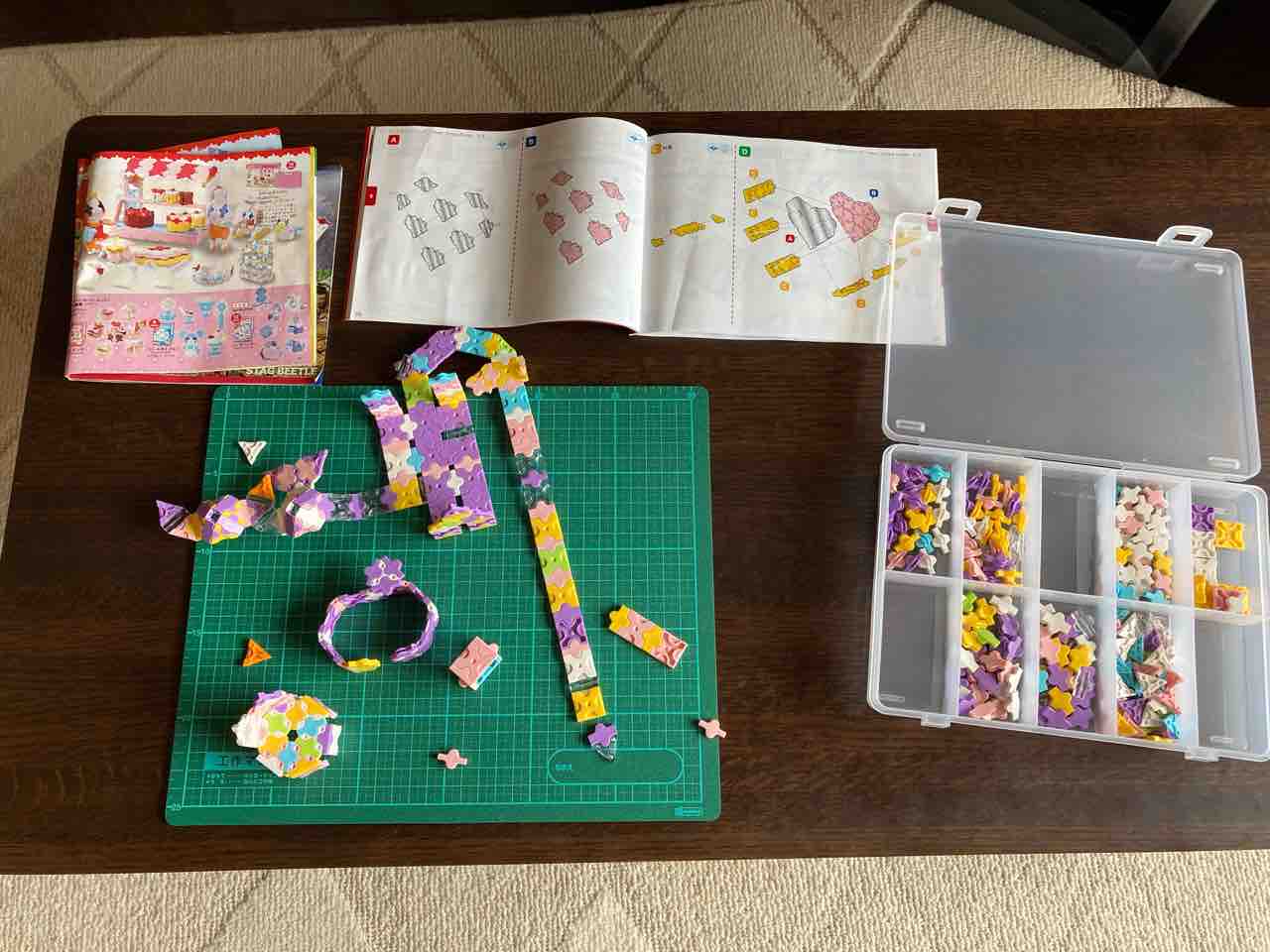 4歳女の子 ラキューに親子でハマる 女の子レゴとの比較 女の子ラキューの買い方 おひとりさま 高齢シンママの徒然 4歳女の子 ラキューに親子でハマる 女の子レゴとの比較 女の子ラキューの買い方 おひとりさま 高齢シンママの徒然