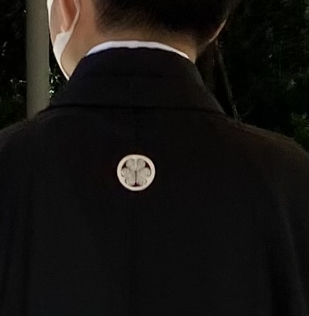 紋付き袴で思い出した うちの家紋騒動 笑 みみみちゃちゃボヌールモナ日記 台湾 高雄 日本