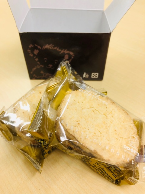 台湾土産は懐かしのOPERAのお菓子 : みみみちゃちゃボヌールモナ日記 (台湾・高雄→日本)