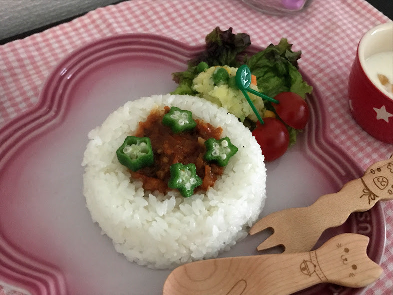 こどもごはん カレー嫌いな娘のために ルー不使用カレーライス みみ子とぽにょの美味しい楽しい親子ごはん こどもごはん カレー嫌いな娘のために ルー不使用カレーライス みみ子とぽにょの美味しい楽しい親子ごはん