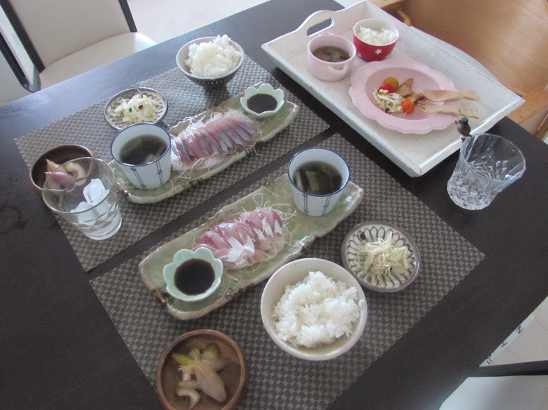 おうちごはん お刺身が安い日に お刺身定食 刺身利用のこどもごはん みみ子とぽにょの美味しい楽しい親子ごはん