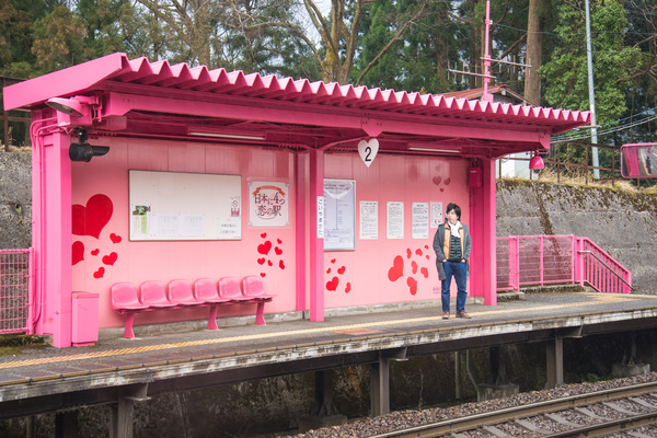 pink-station-11