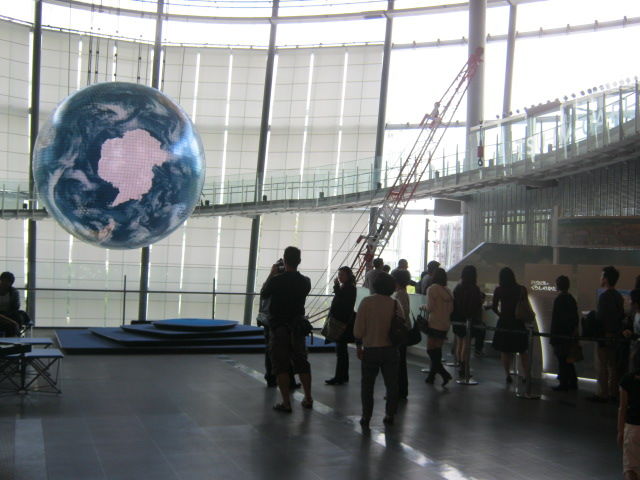 Ashimo しんかい6500 カミオカンデが勢ぞろい 日本科学未来館 船の科学館駅 東京別視点ガイド Ashimo しんかい6500 カミオカンデが勢ぞろい 日本科学未来館 船の科学館駅 東京別視点ガイド