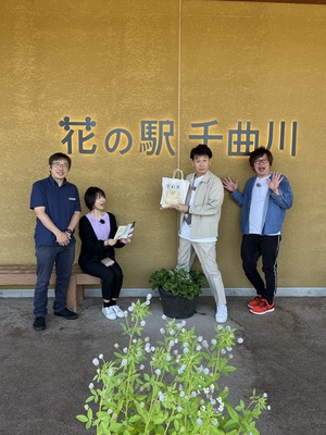 4A87872D-2A8C-44D9-B51C-318B0BA2760C