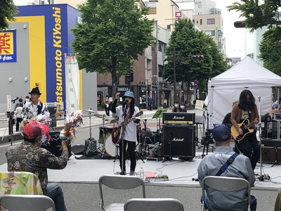 FB7C3194-04A2-4453-9FAF-978967921749