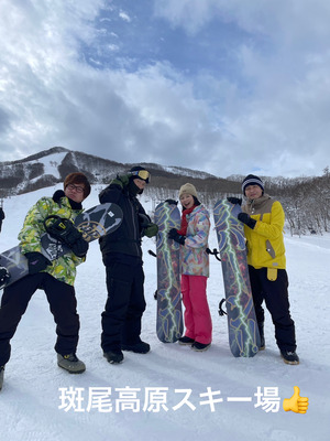 DEE5ED27-4554-4C4A-A94C-D902B9C4E032