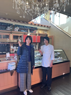 1BA0E083-14E0-4A53-84F0-70DED728D2FA