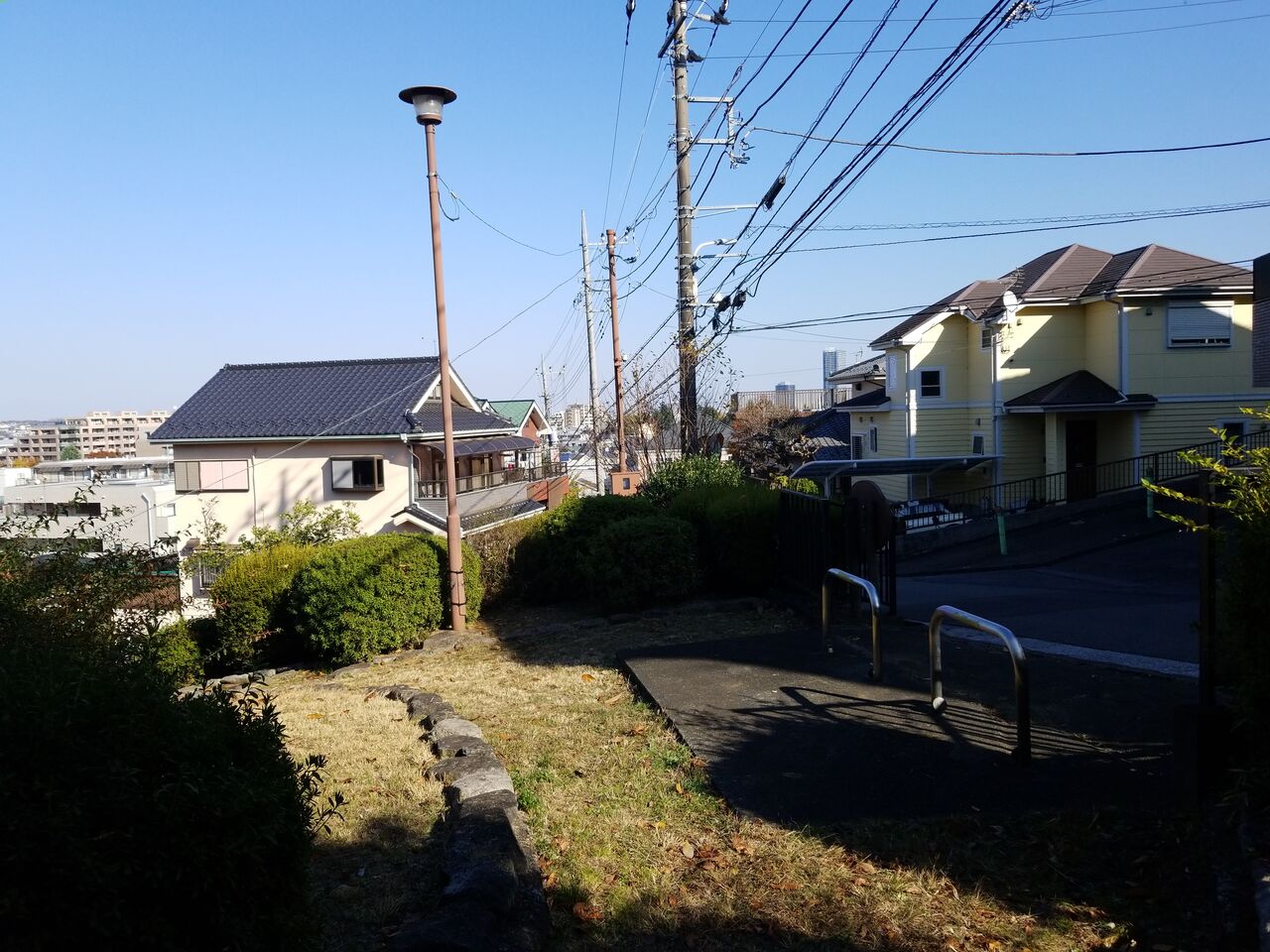 2181. 東雲公園(東京都八王子市散田町一丁目) 東京都を中心とした公園巡り 2181. 東雲公園(東京都八王子市散田町一丁目) 東京都を中心とした公園巡り