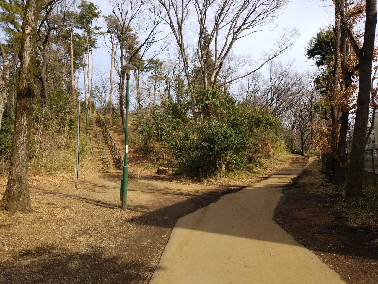 1211. 武蔵台公園(東京都府中市武蔵台二丁目) 東京都を中心とした公園巡り 1211. 武蔵台公園(東京都府中市武蔵台二丁目) 東京都を中心とした公園巡り