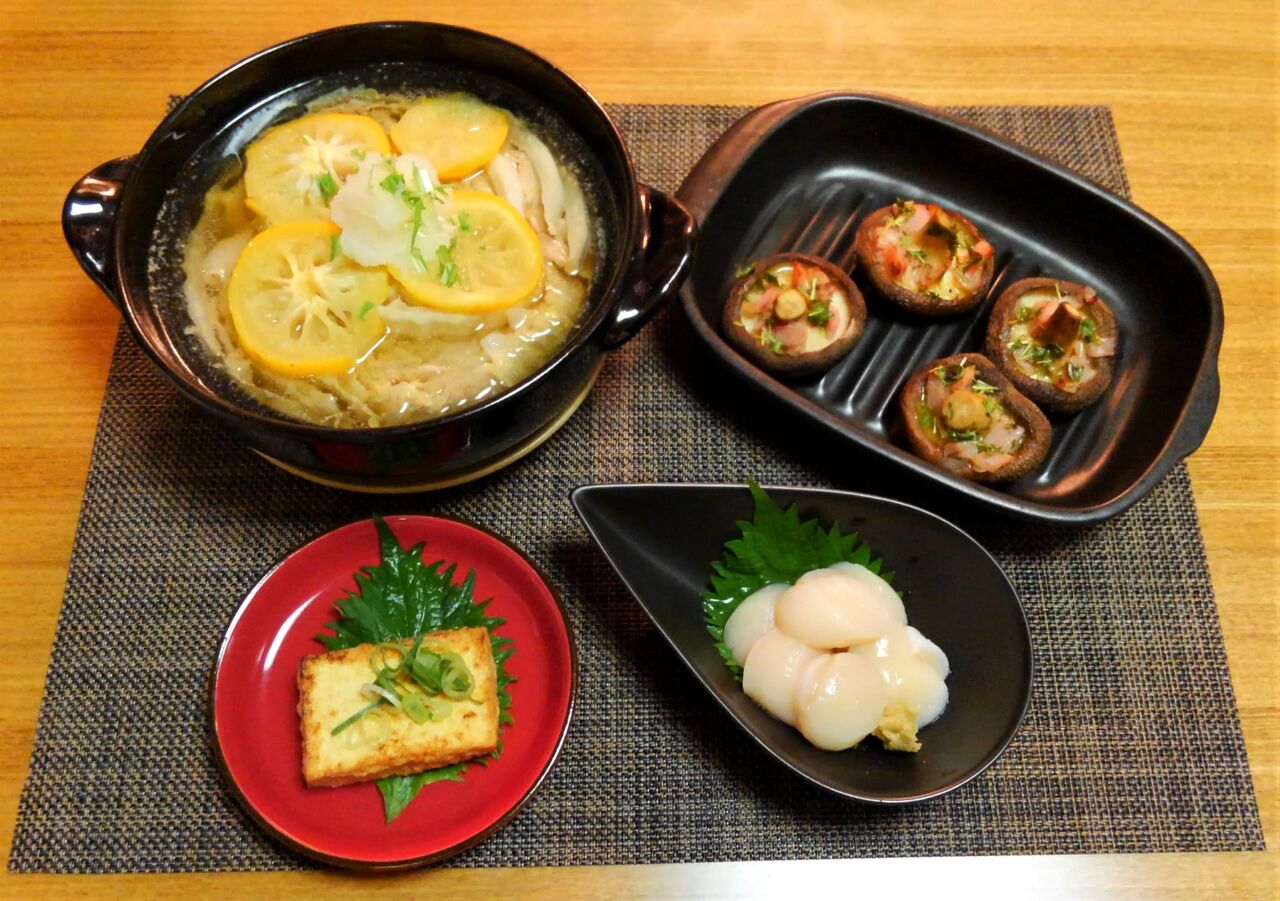 5日連続の朝の氷点下 豚肉と白菜の柚子風味ミルフィーユミニ鍋 水は方円の器に随う 5日連続の朝の氷点下 豚肉と白菜の柚子風味ミルフィーユミニ鍋 水は方円の器に随う