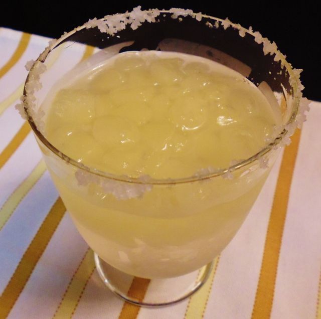 アイスボックスがいいやん ソルティドックカクテル 水は方円の器に随う