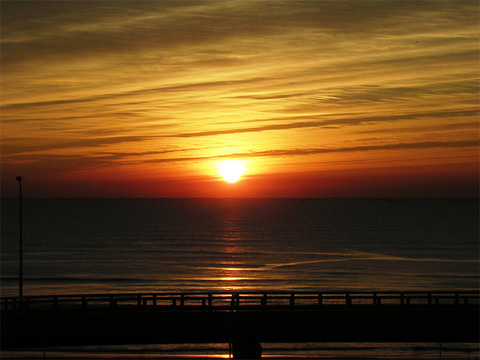 海の朝焼け