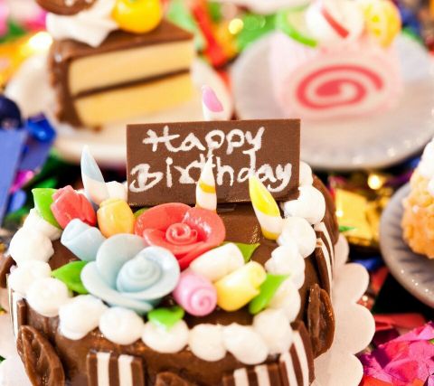 誕生日ケーキカラフルいっぱい20140702