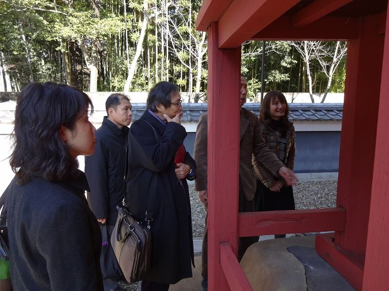 重要文化財「富部神社本殿亀腹」にひび割れ : 横井利明