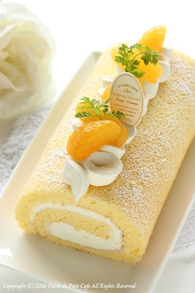 甘夏のロールケーキ 純生ロールに甘夏を添えて おうち De Petit Cafe お菓子と愉しむ時間