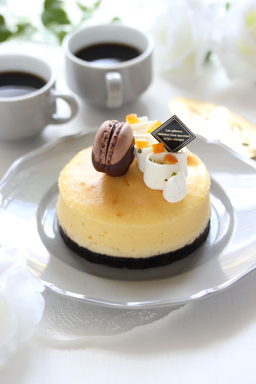 桃のロールケーキ ニューヨークチーズケーキ 家族と楽しむおやつ おうち De Petit Cafe お菓子と愉しむ時間