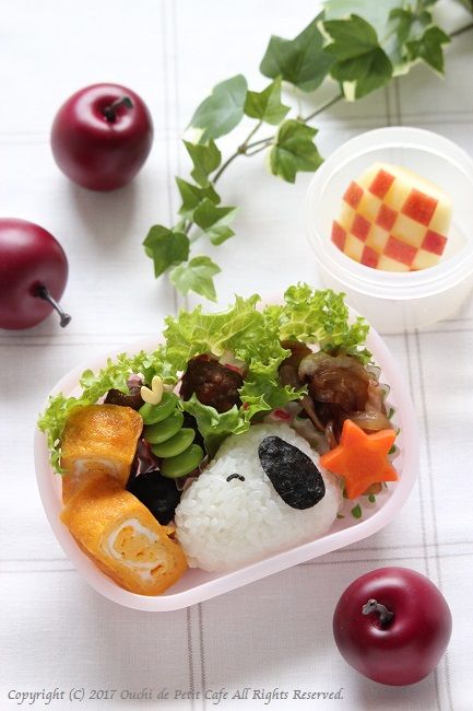 秋冬の幼稚園お弁当 サンタくまちゃん スヌーピーのお弁当 おうち De Petit Cafe お菓子と愉しむ時間