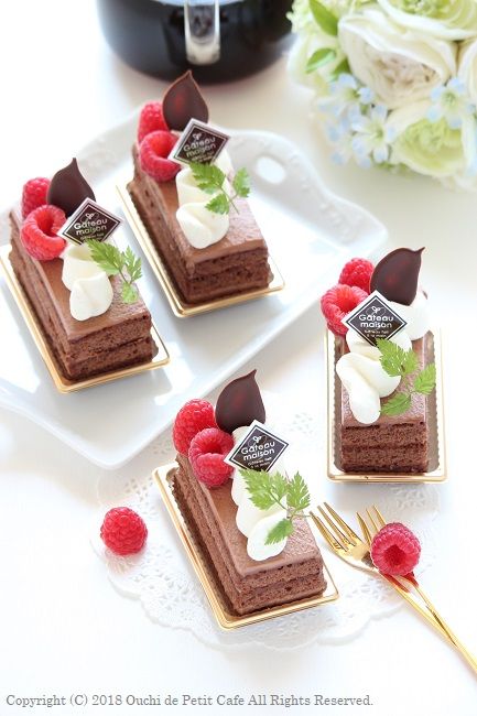 スタイリッシュに 生チョコケーキ レシピのご紹介 おうち De Petit Cafe お菓子と愉しむ時間 スタイリッシュに 生チョコケーキ レシピのご紹介 おうち De Petit Cafe お菓子と愉しむ時間
