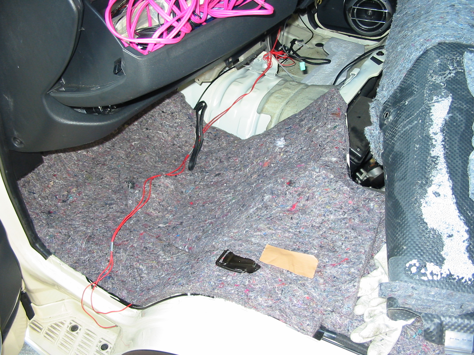 配線とフロア防音 ハイエース マニア道 Ver 0 Hiace Blog