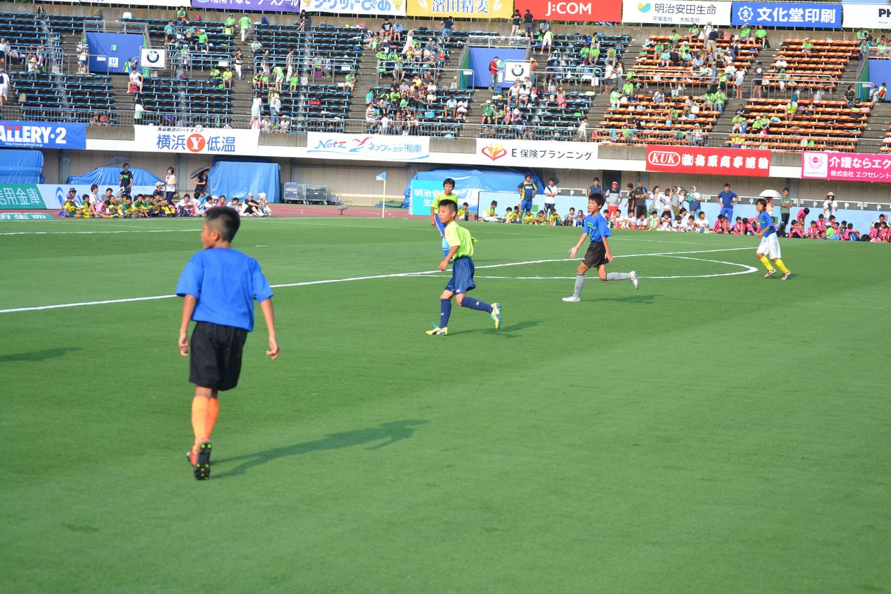 平塚市長杯の開会式とエキシビジョンマッチ出場 湘南に住むパパのサッカー応援ブログ 平塚市長杯の開会式とエキシビジョンマッチ出場 湘南に住むパパのサッカー応援ブログ