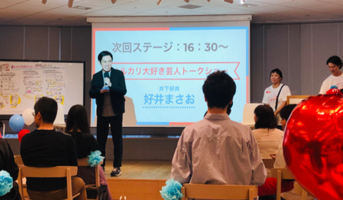 B53EC692-D698-4FF1-BAEA-BA558F2B63D7
