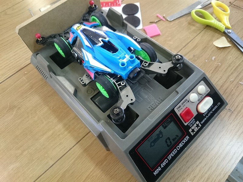 タミヤスピードメーターで計測時速56kmミニ四駆カスタム完成品 備え タミヤスピードメーターで計測時速56kmミニ四駆カスタム完成品 備え