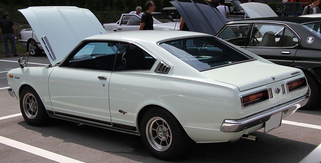 トヨタ カリーナ初代 ミニカー どうしよう D トヨタ カリーナ初代 ミニカー どうしよう D