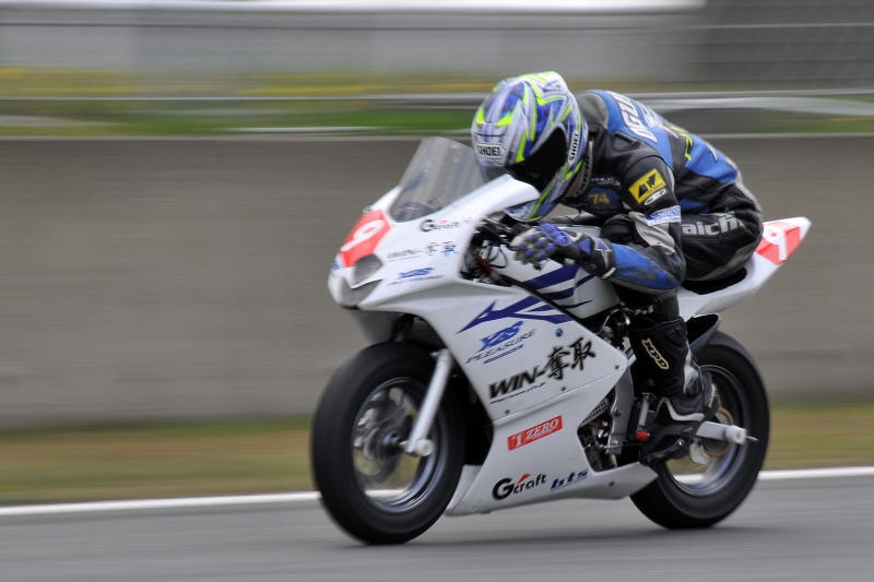 協賛4 : ミニバイクGPブログ
