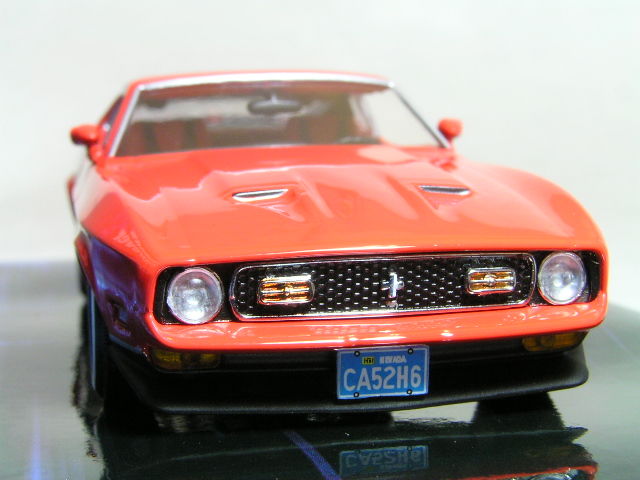 ミニチャンプス 1/43 FORD Mustang Mach 1 / 007 ジェームス ボンド