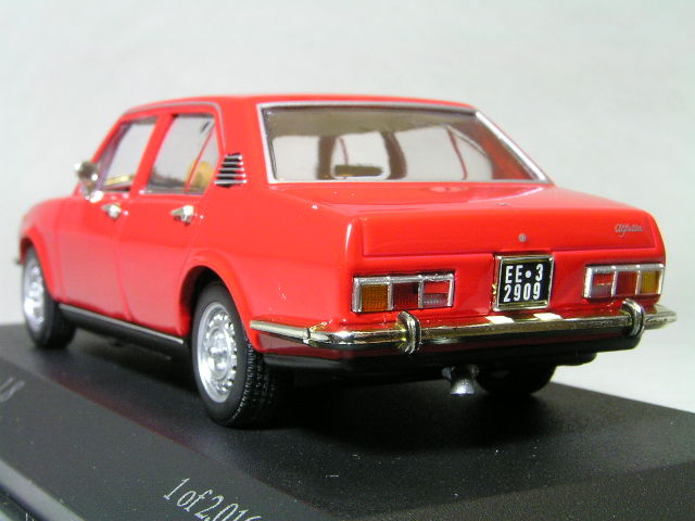 ミニチャンプス 1/43 アルファ ロメオ 159 ti & アルフェッタ