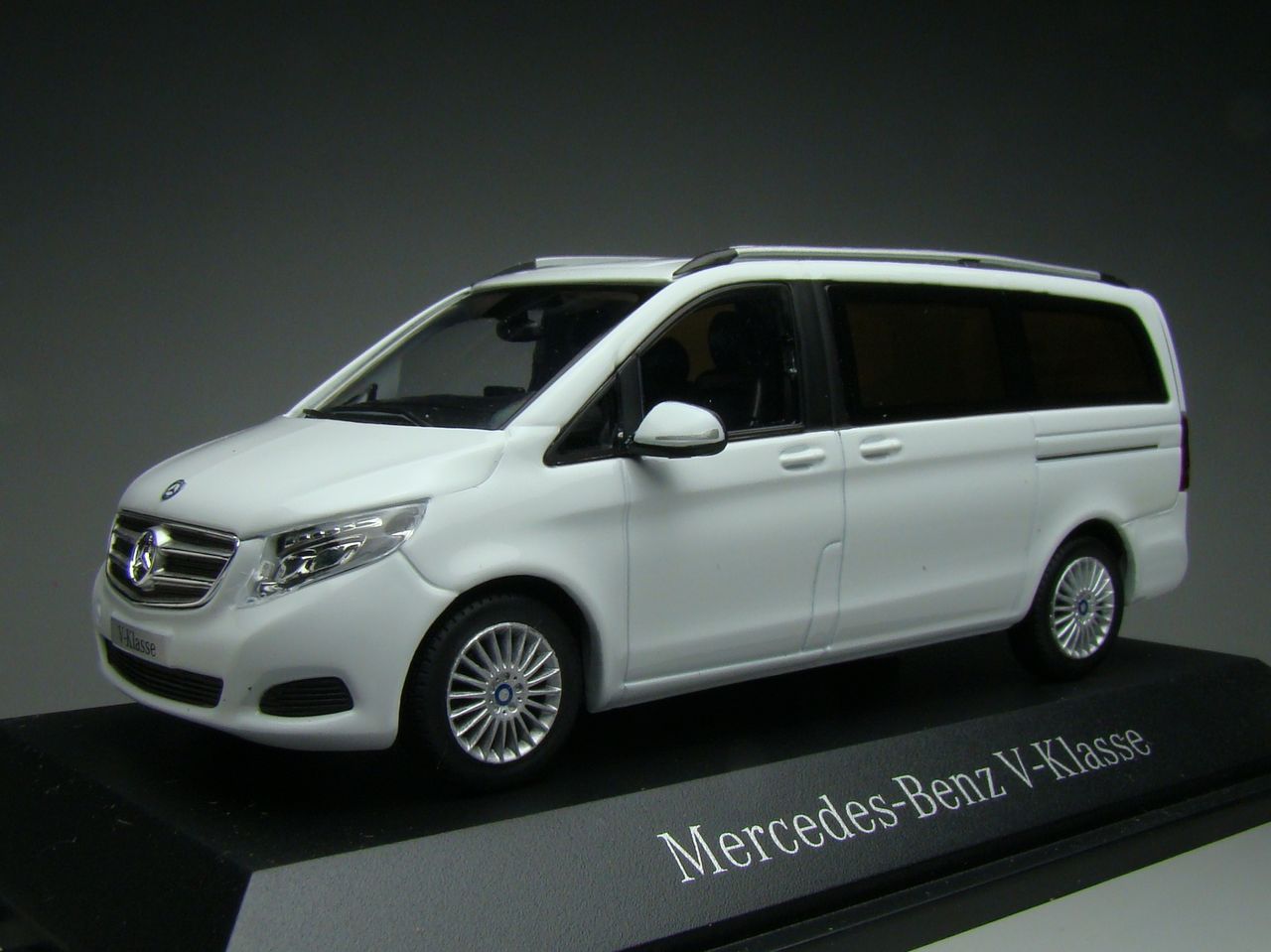 Mercedes Benz V class （W447） : Collection Club