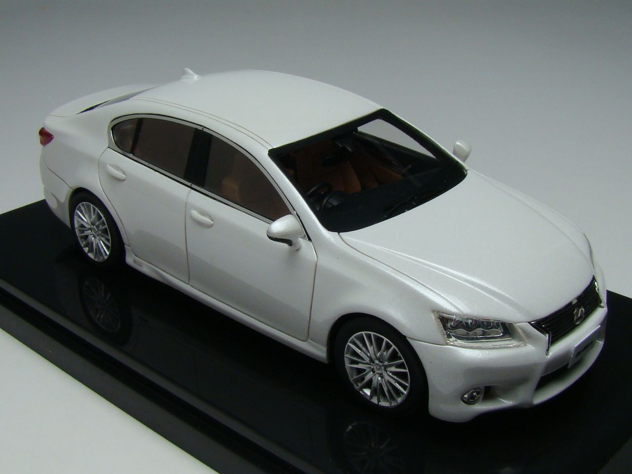 LEXUS GS450H トヨタ フィギュア カー用品 レクサス 1/18 レクサス