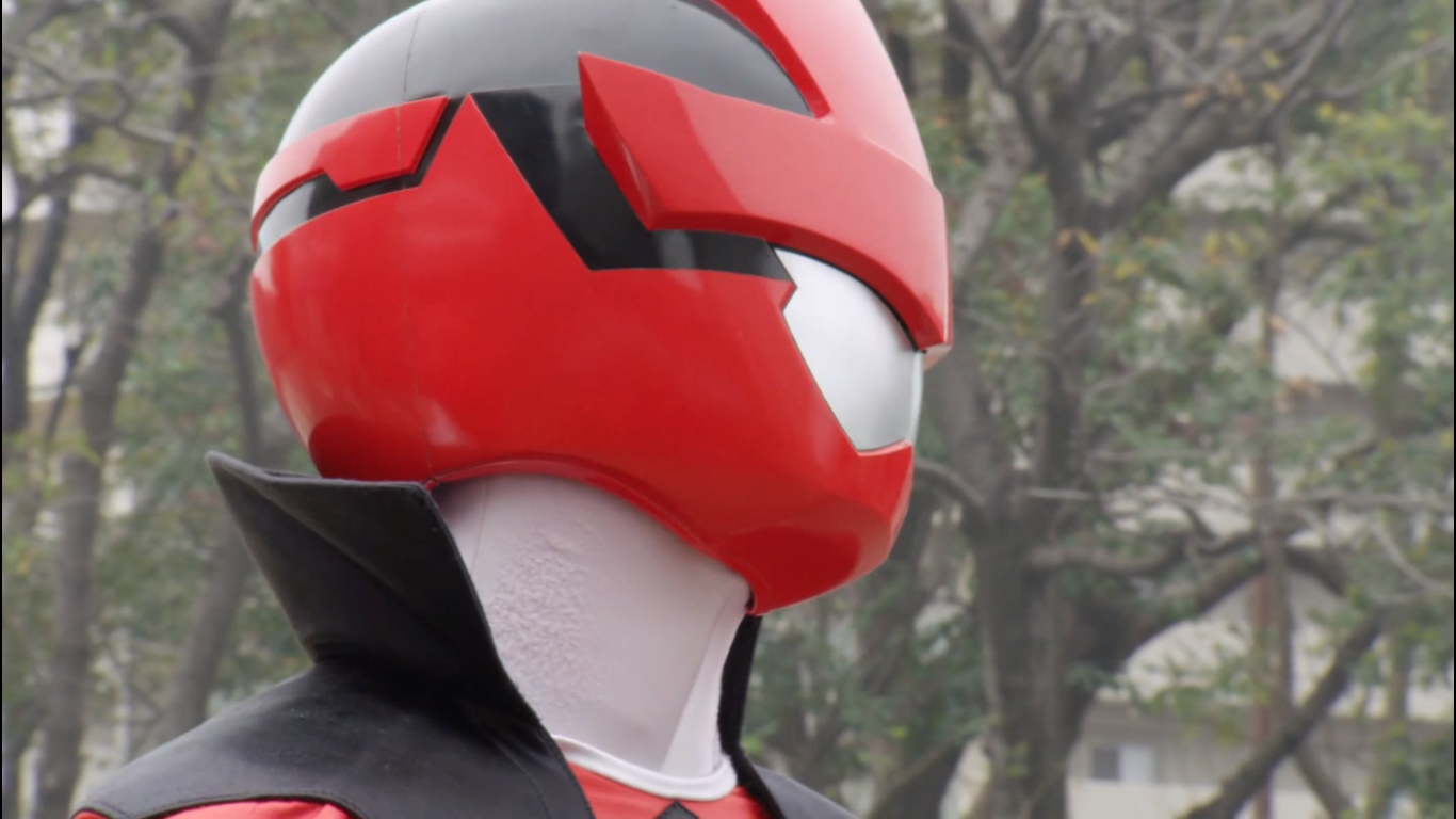 快盗戦隊ルパンレンジャー ルパンレッドのヘルメット1/1 着用可能 快盗戦隊ルパンレンジャー ルパンレッドのヘルメット1/1 着用可能 快盗戦隊