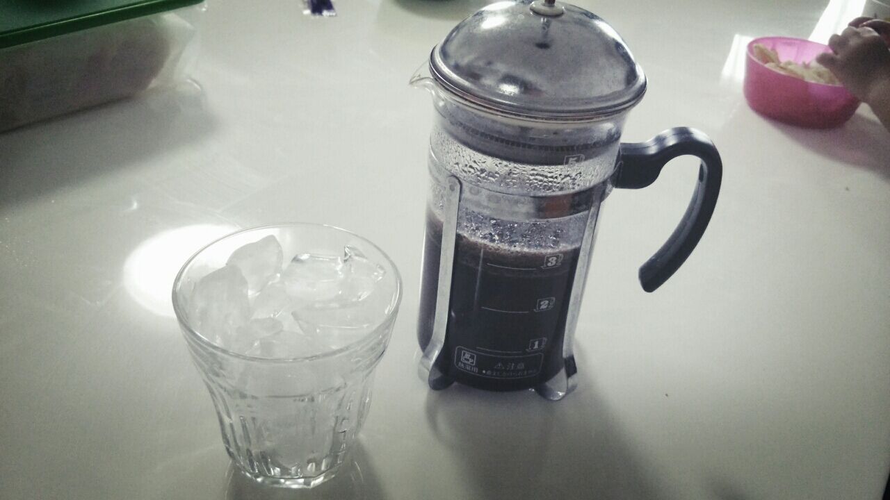 フレンチ プレス アイス コーヒー