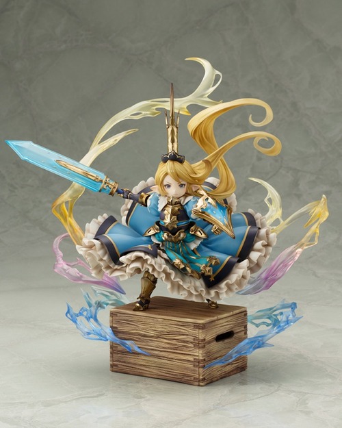 PP652_charlotta01-640x800
