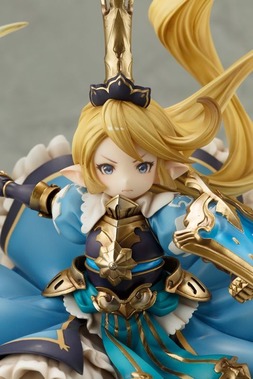 PP652_charlotta09-534x800