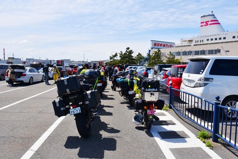 s-000