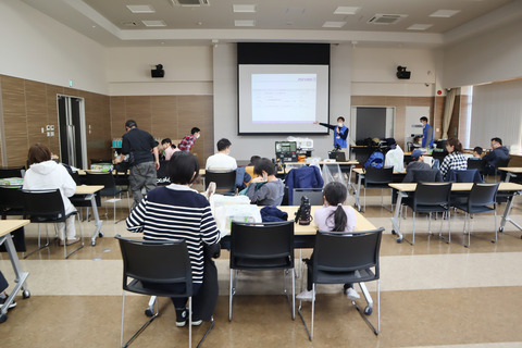 020
