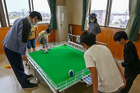 01