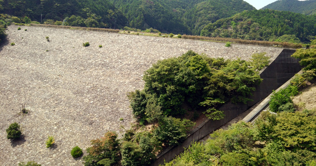 箕面川ダム1