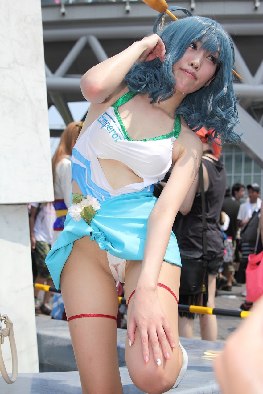 コスプレイヤー　盗撮　まんこ 