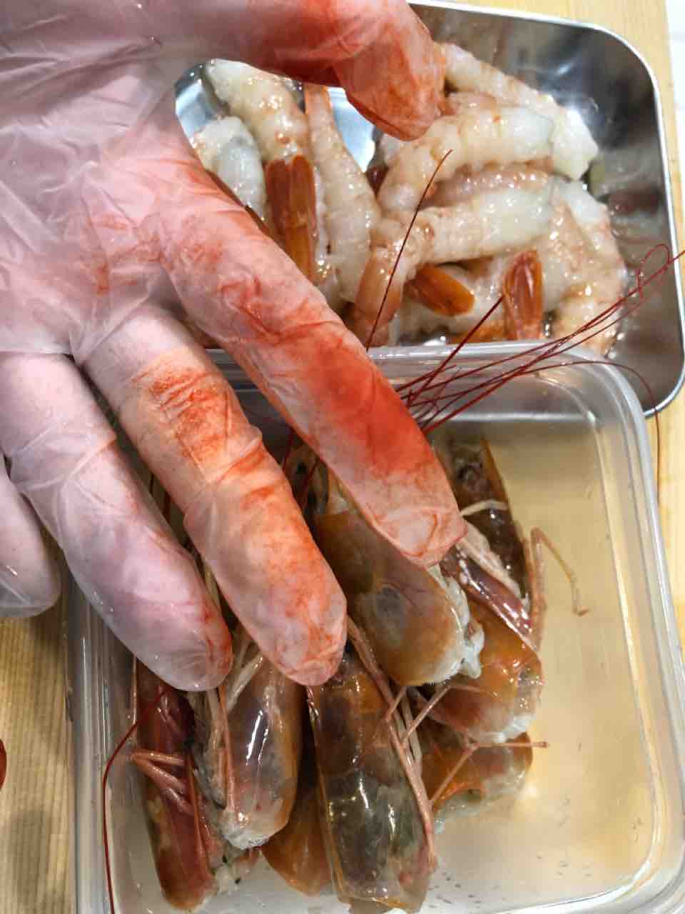 コストコの海老で手袋が真っ赤に なぜなのか解説 みんなで食べよ おうちごはん Powered By ライブドアブログ コストコの海老で手袋が真っ赤に なぜなのか解説 みんなで食べよ おうちごはん Powered By ライブドアブログ