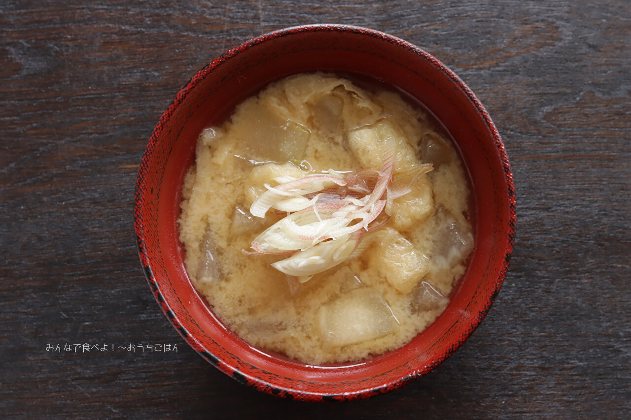 さわやかな辛味ですっきりと 冬瓜とみょうがのお味噌汁 味噌汁カタログ みんなで食べよ おうちごはん Powered By ライブドアブログ