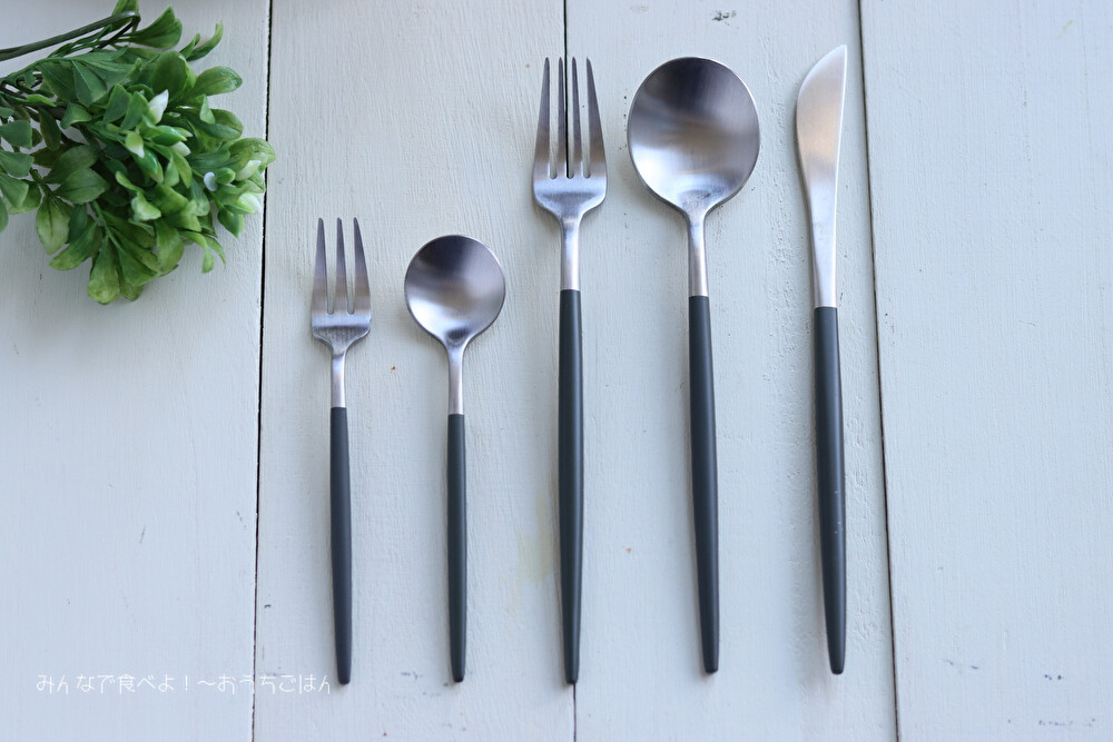 みんな３coinsに急げー 可愛いカトラリーを買ったよ みんなで食べよ おうちごはん Powered By ライブドアブログ