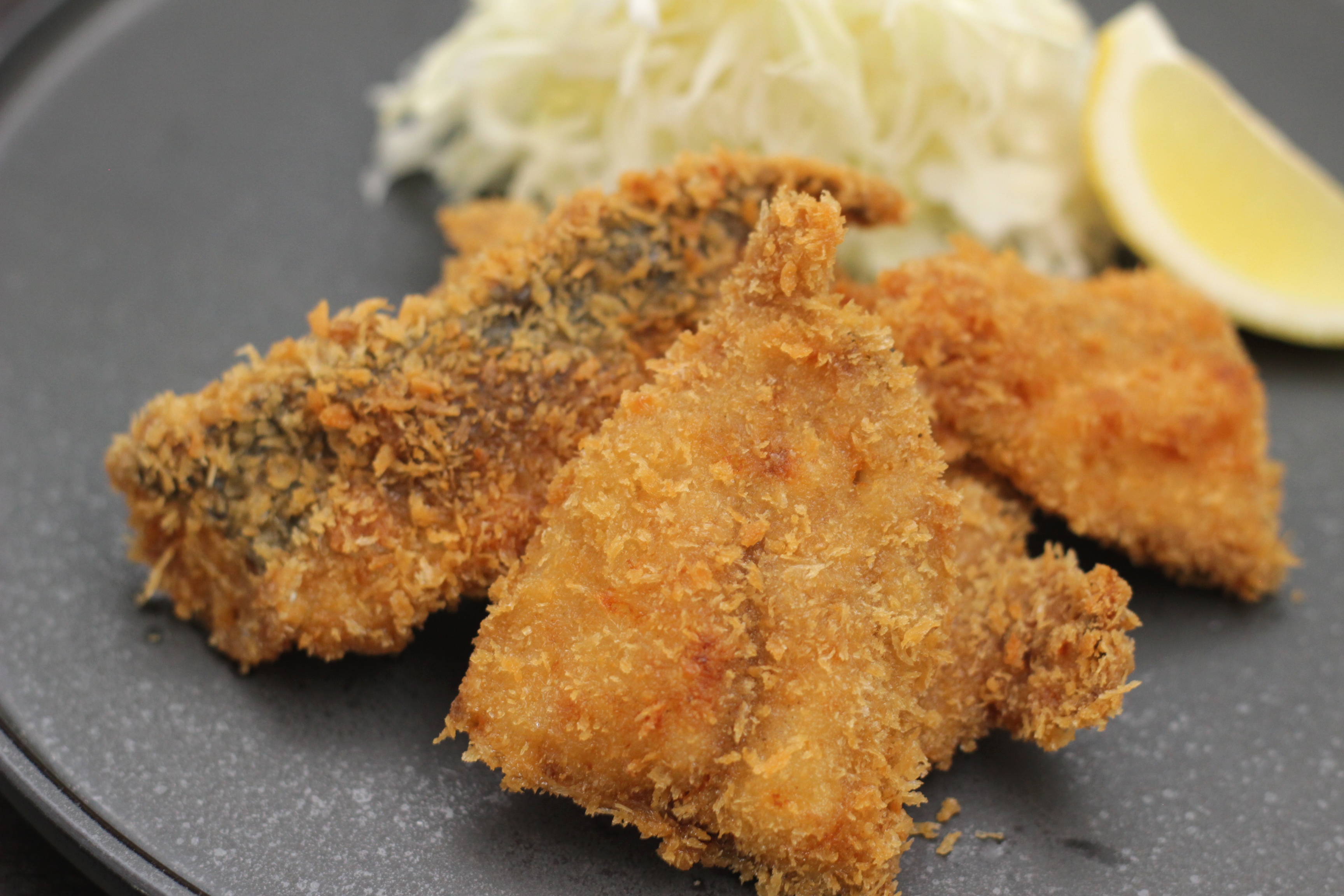 アジのフライと骨せんべい 一人で魚さばけるようになった小4末っ子 夏休みの料理お手伝い記録 みんなで食べよ おうちごはん Powered By ライブドアブログ アジのフライと骨せんべい 一人で魚さばけるようになった小4末っ子 夏休みの料理お手伝い記録 みんなで食べよ おうちごはん Powered By ライブドアブログ
