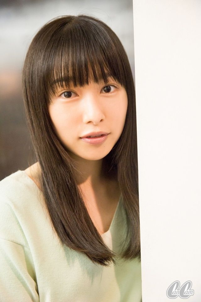 女優 岡山の奇跡 桜井日奈子 ロングヘアをバッサリカット ショートボブに大胆イメチェン 女優 岡山の奇跡 桜井日奈子 ロングヘアをバッサリカット ショートボブに大胆イメチェン