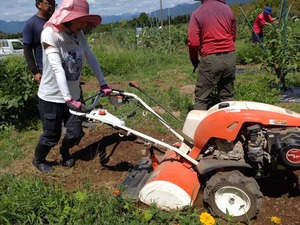 3.中耕機1